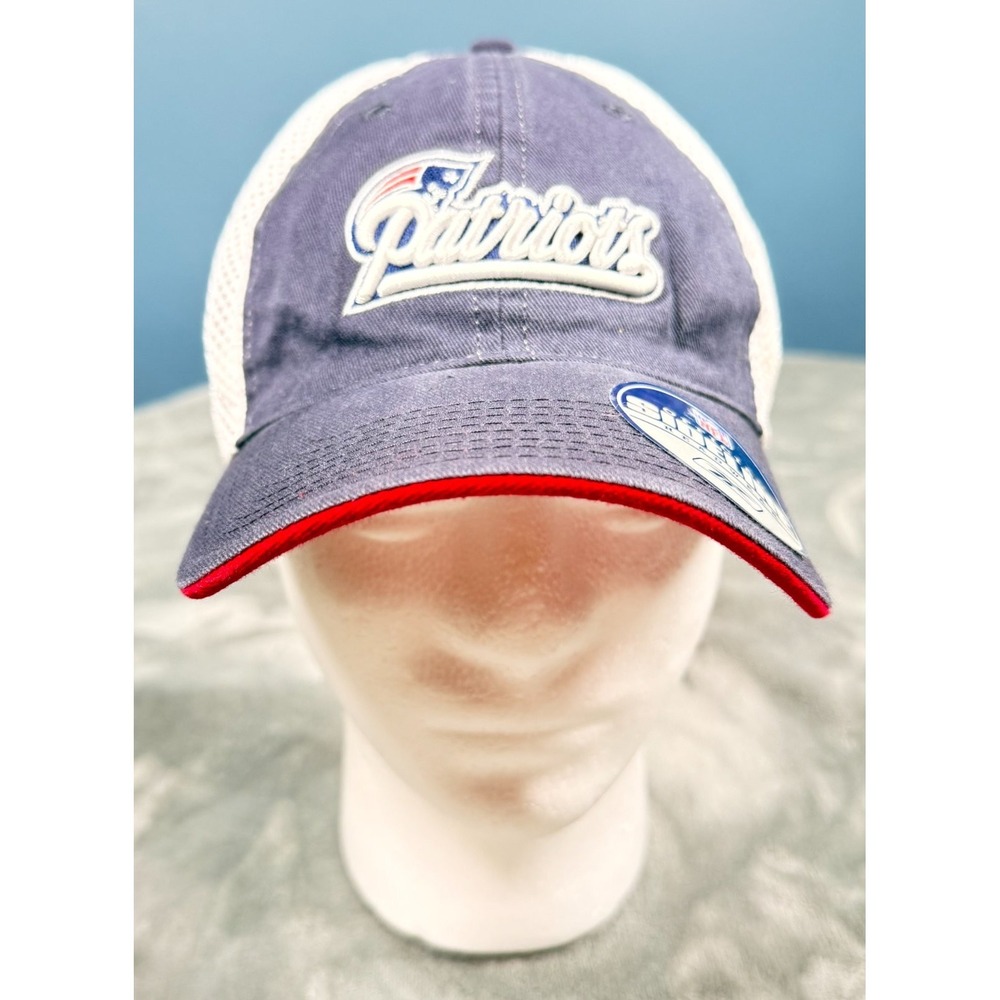 New England Patriots Mens Hat Reebok NFL Official Sideline Navy Mesh Cap
